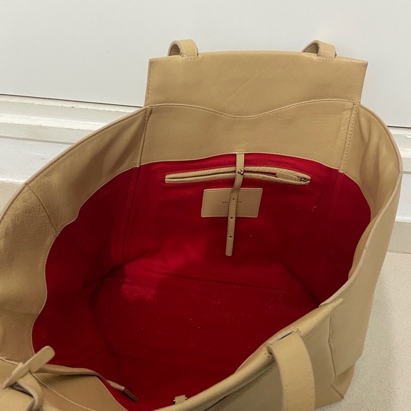 Aquascutum Tote - Picture 7 of 10